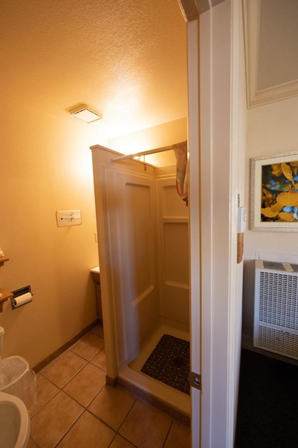 Woodland Motel Salida Luaran gambar