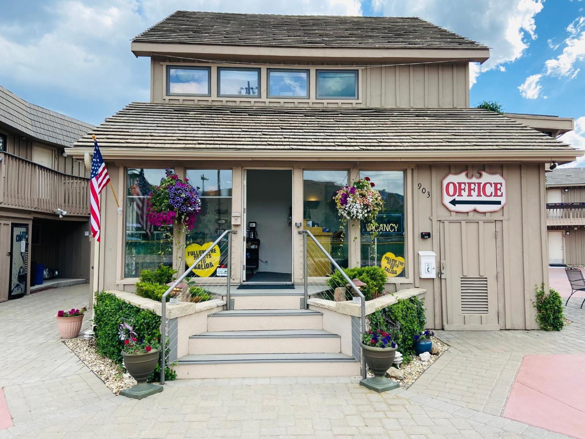 Woodland Motel Salida Luaran gambar
